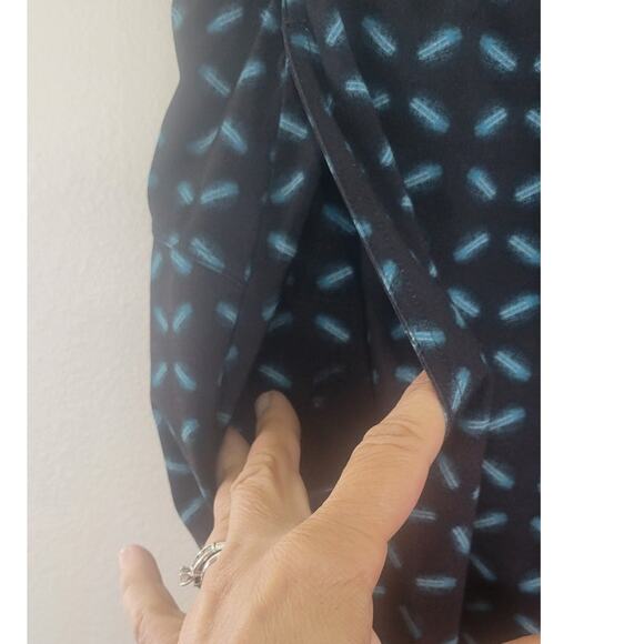 Lululemon Shorts Mens Large Athletic Casual Sporty Streetwear Gym Shorts - Picture 8 of 9